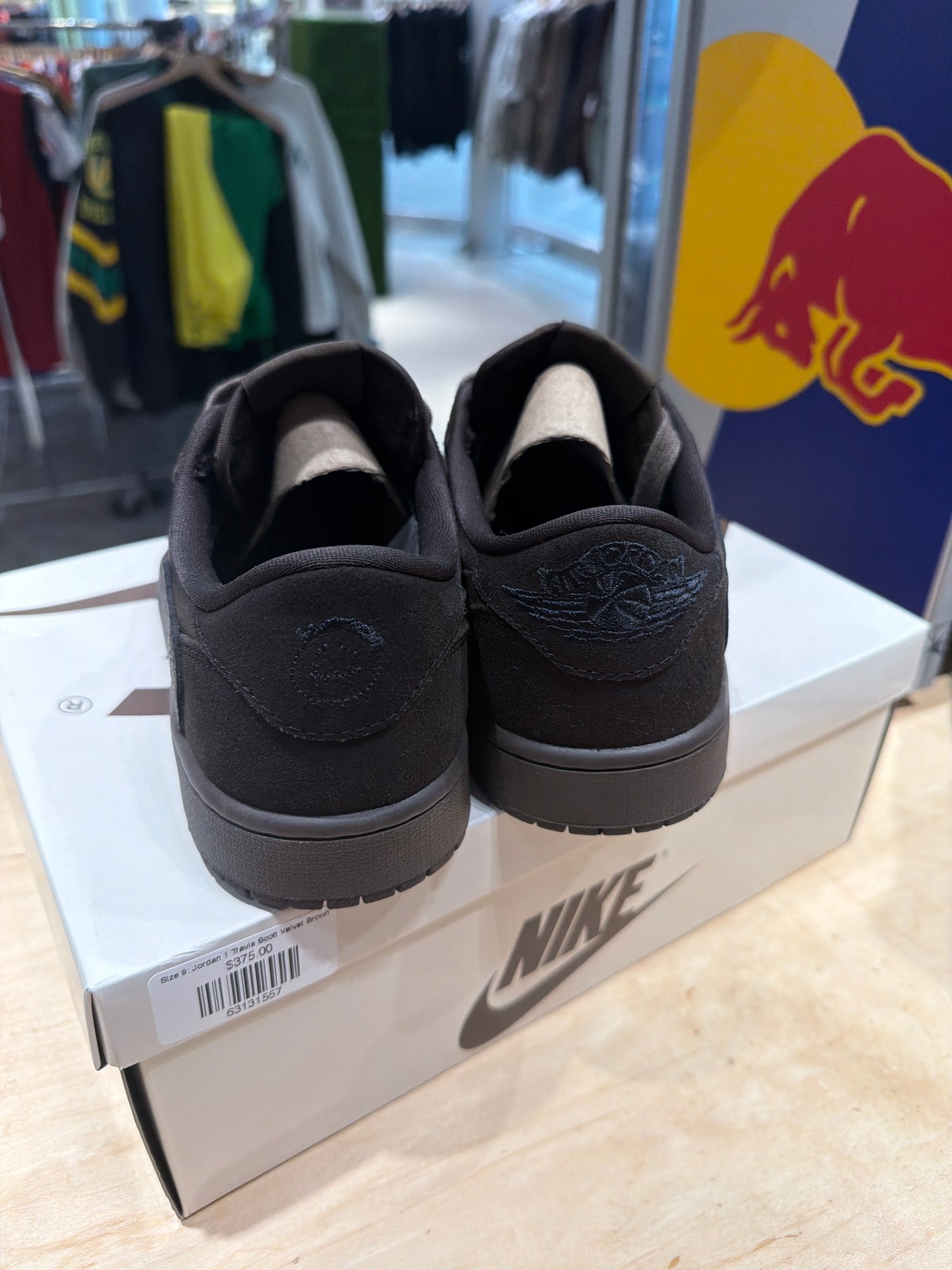 Travis Velvet Brown (Size 9)