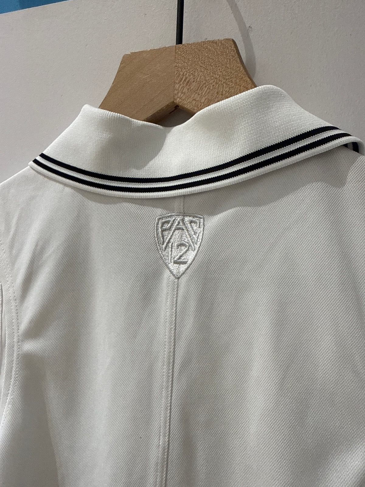 Nike Oregon Ducks PAC-12 Golf Vest (Women’s M)