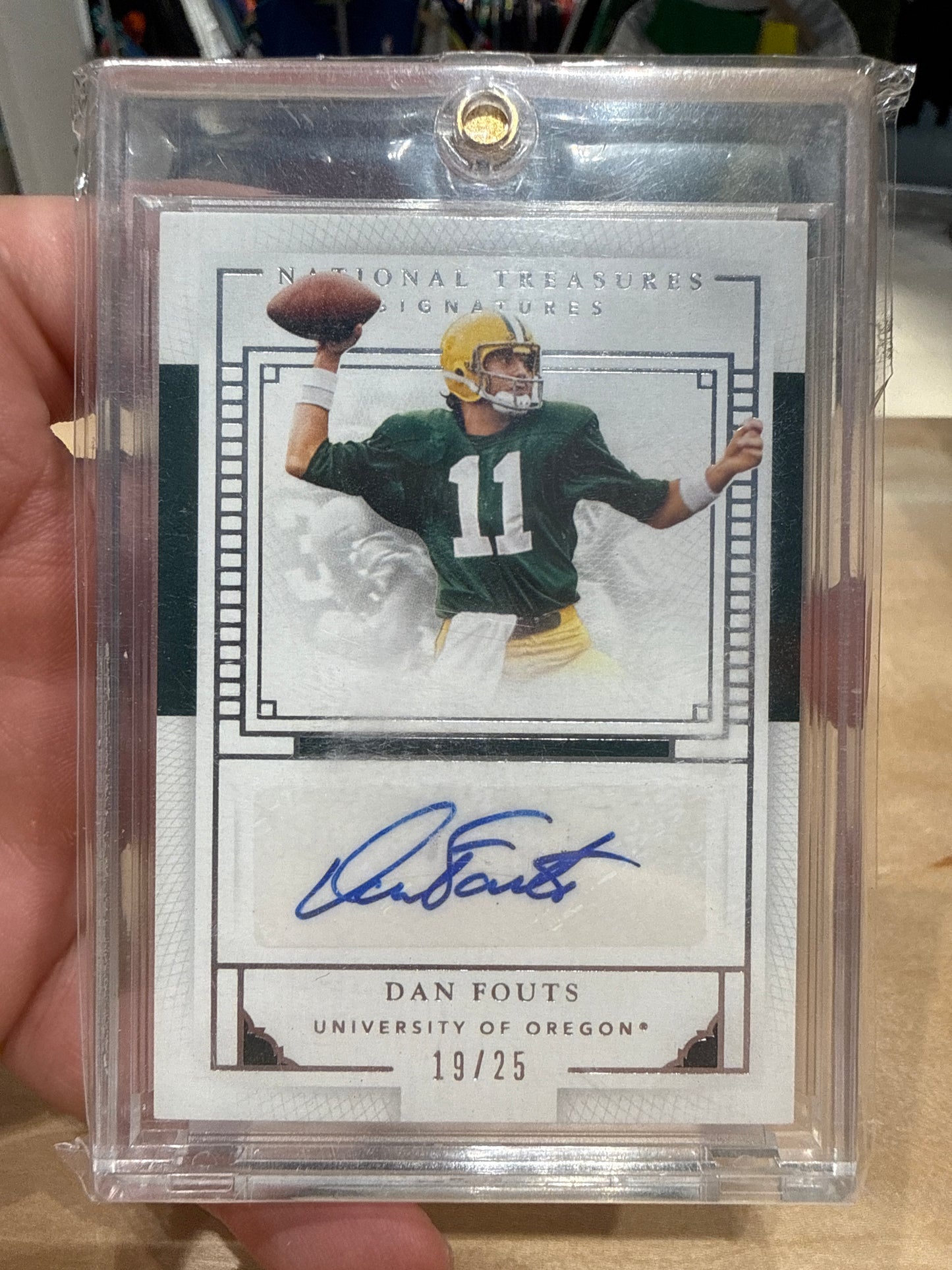 Dan Fouts Auto National Treasures 19/25