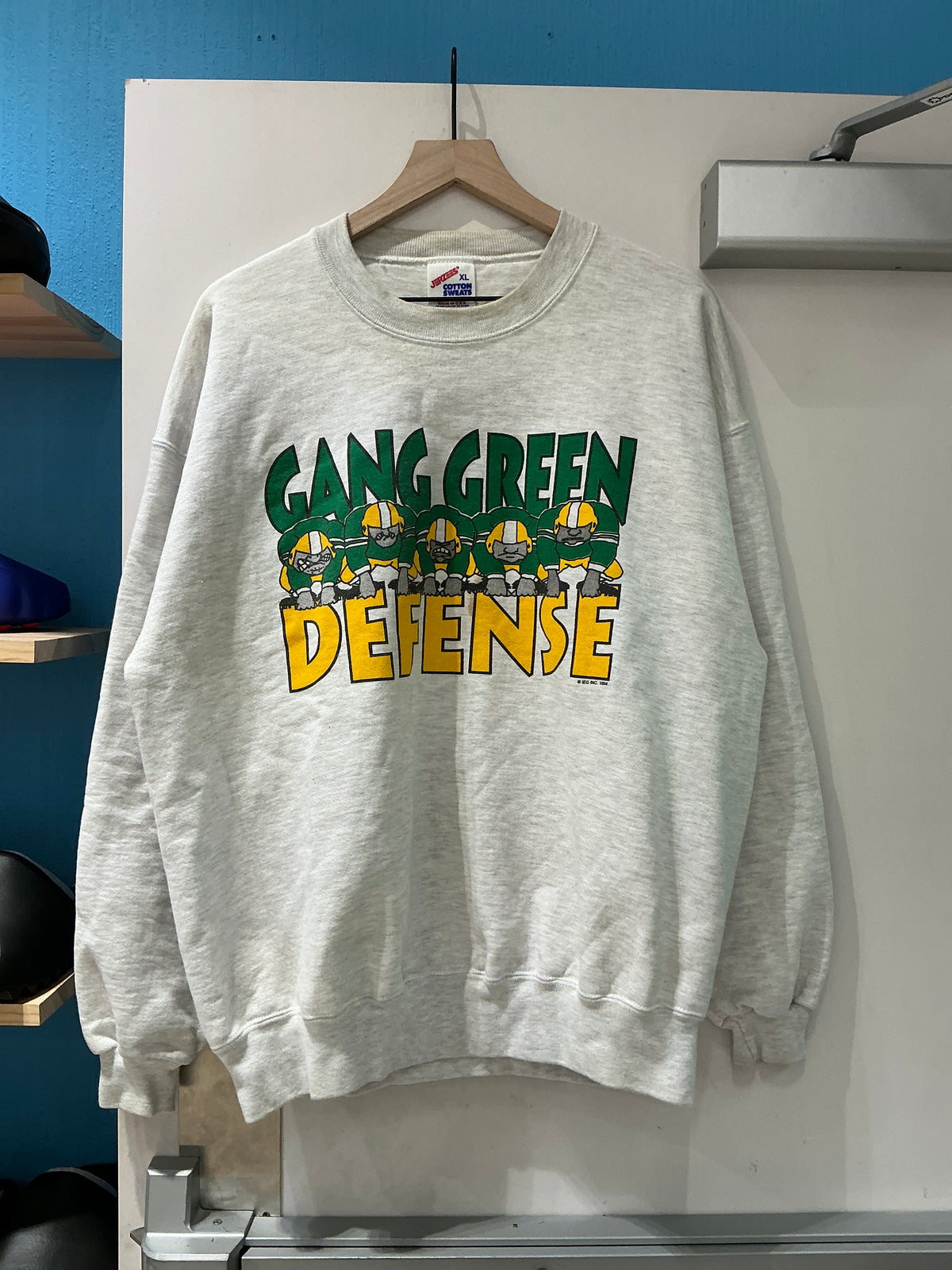 Oregon Gang Green Defense Crewneck (XL)