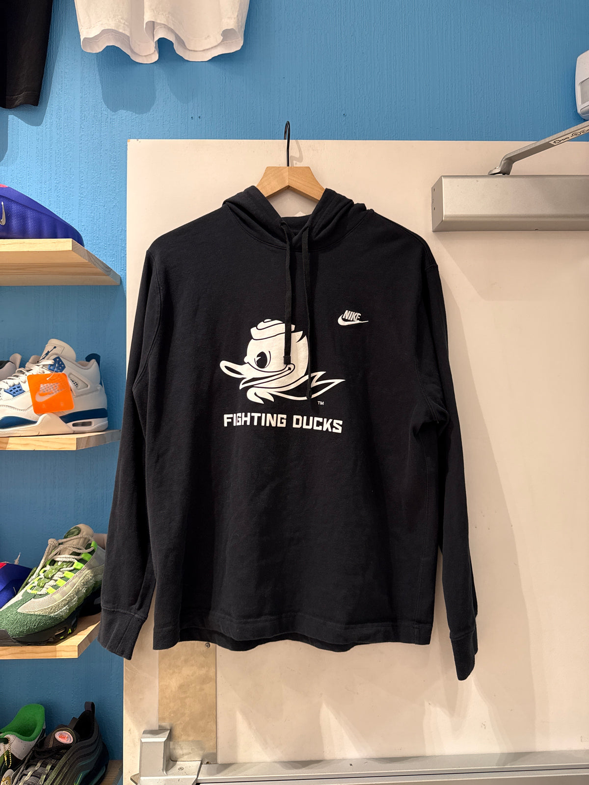 Nike Oregon “Fighting Ducks” Hoodie (M)