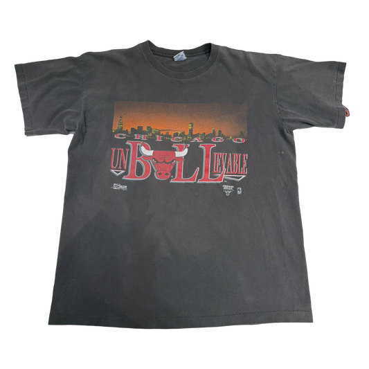 '90s Chicago Bulls "Un-Bullievable" Tee