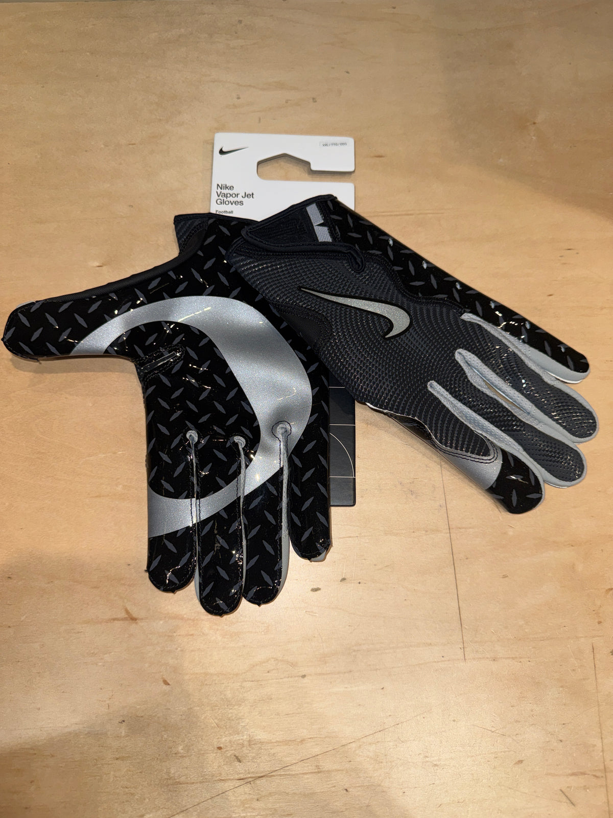 New Team Issued Nike Oregon O Gloves (2XL)