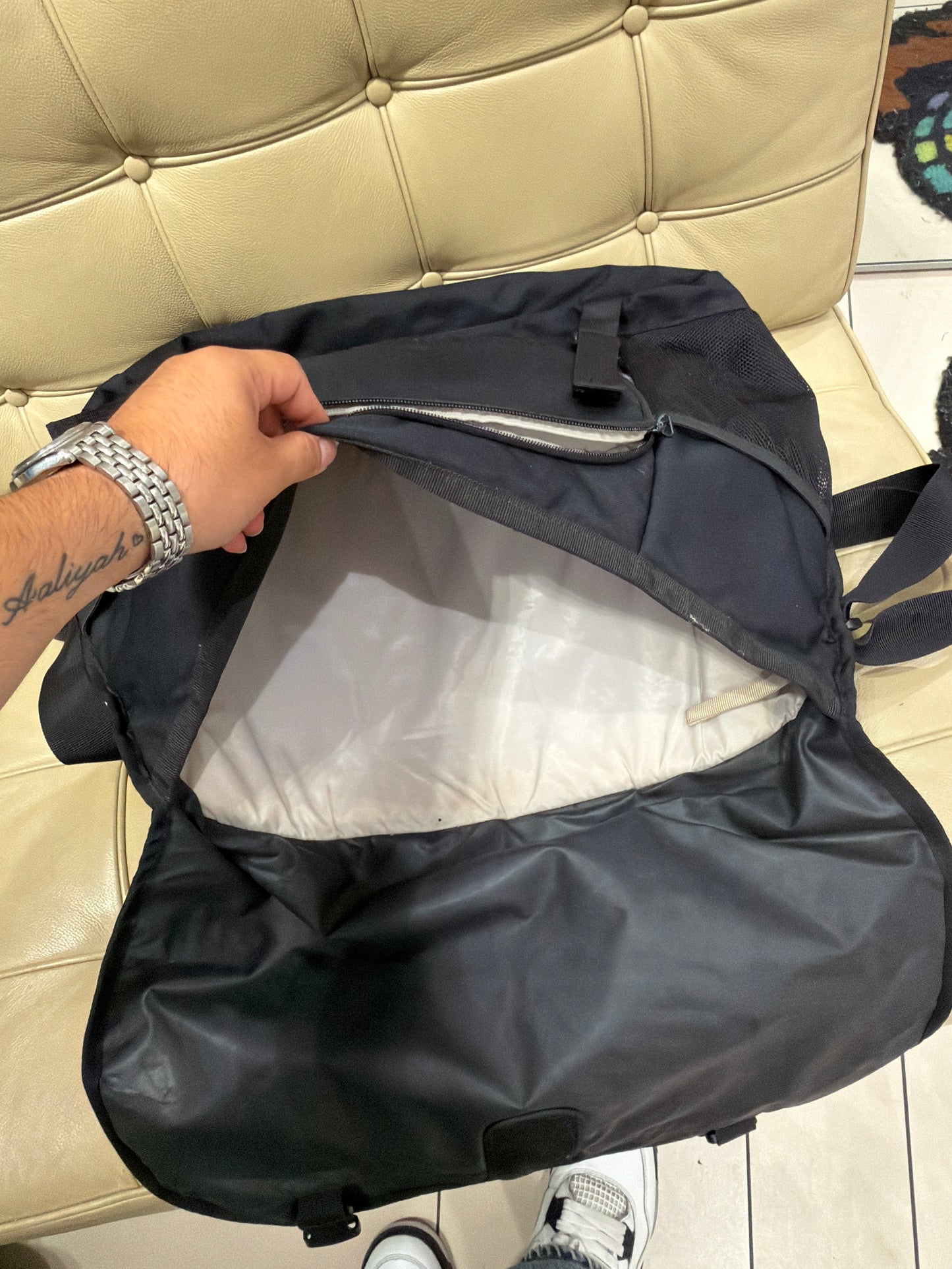 Oregon Baseball Team Issued Bag