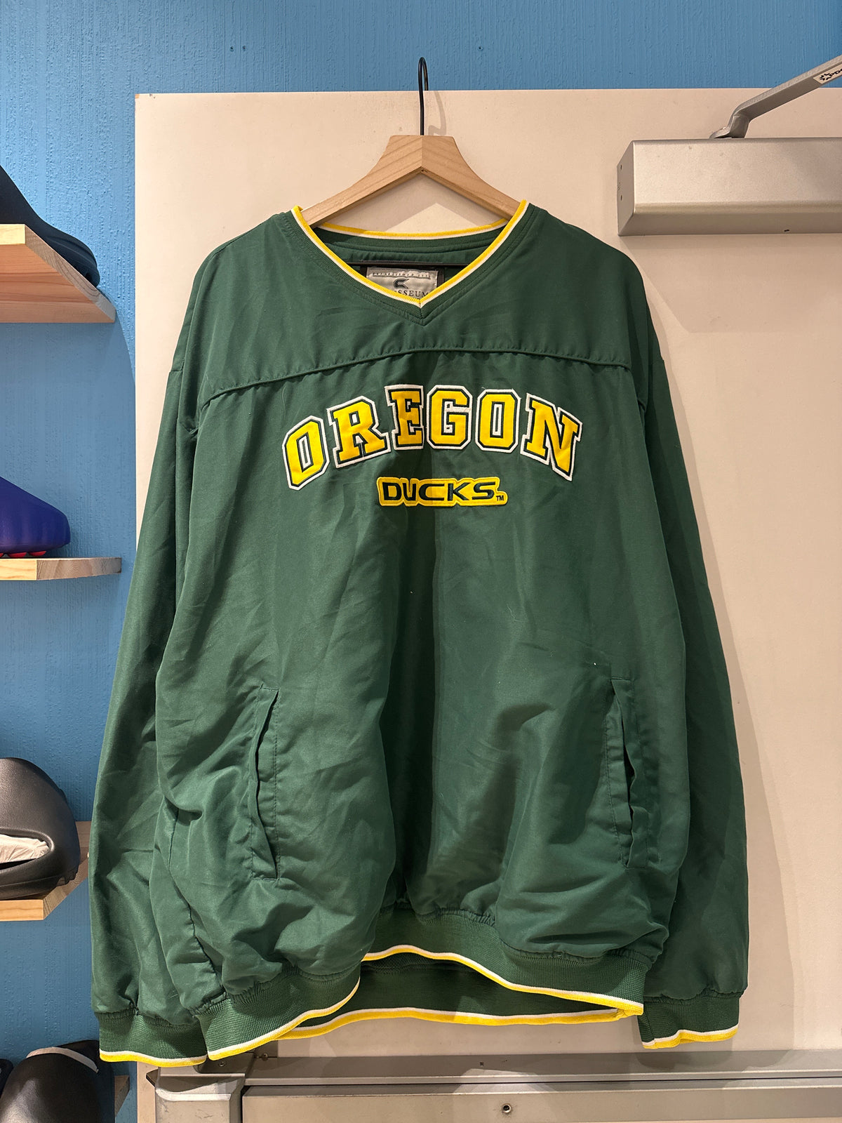 Oregon Ducks Windbreaker (XXL)