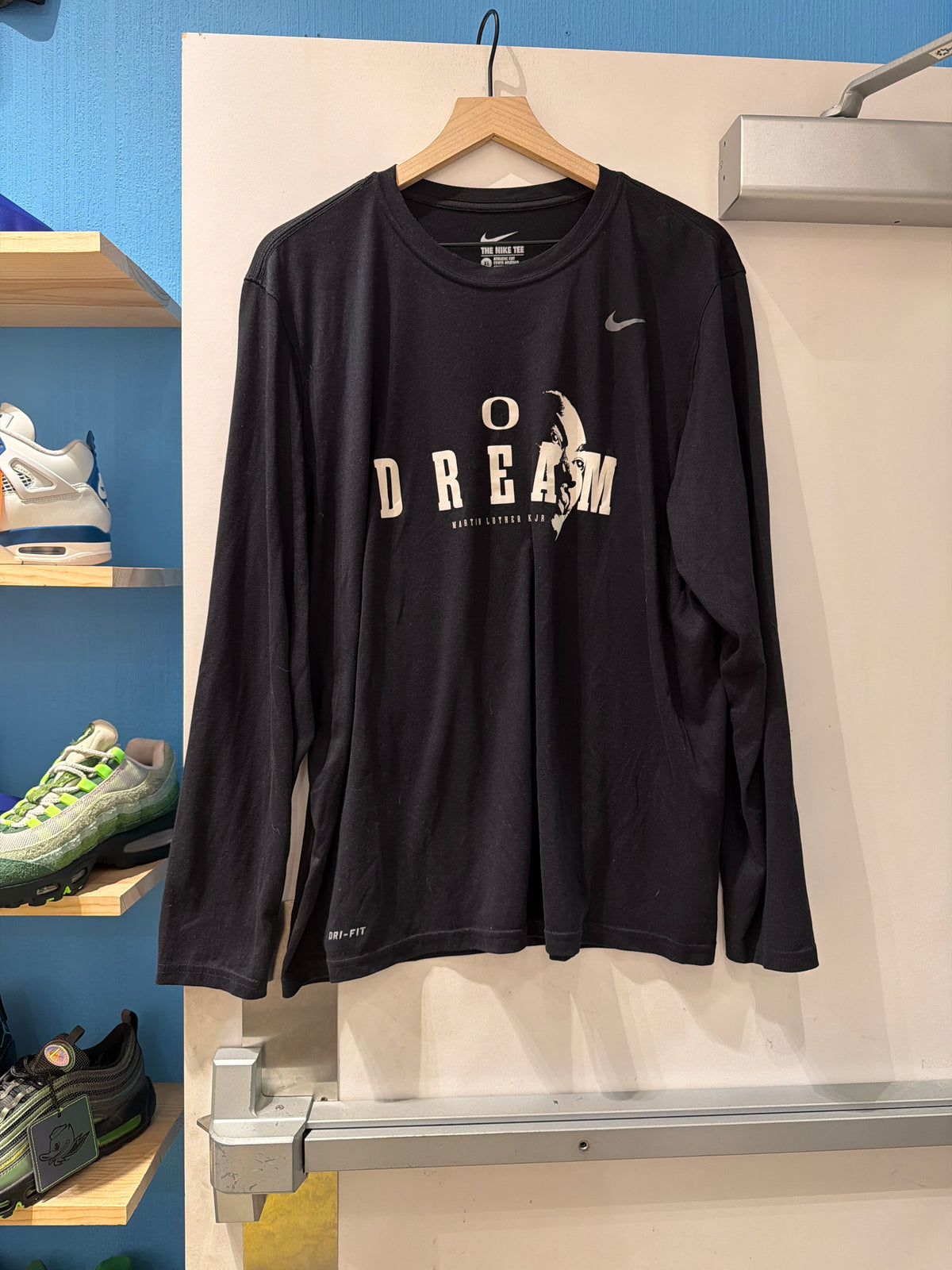 Oregon Team Issued MLK LS (XL)