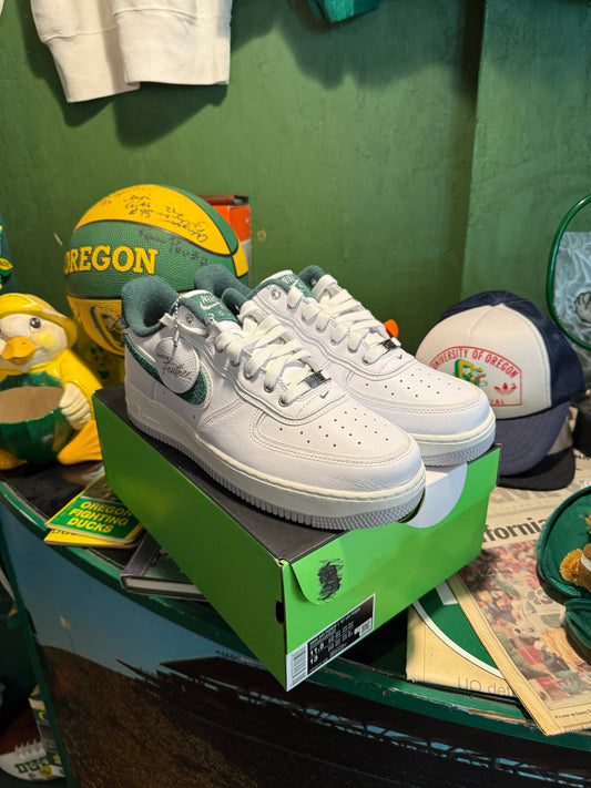 Oregon DOAF Nike Air Force 1 Size 11.5 New