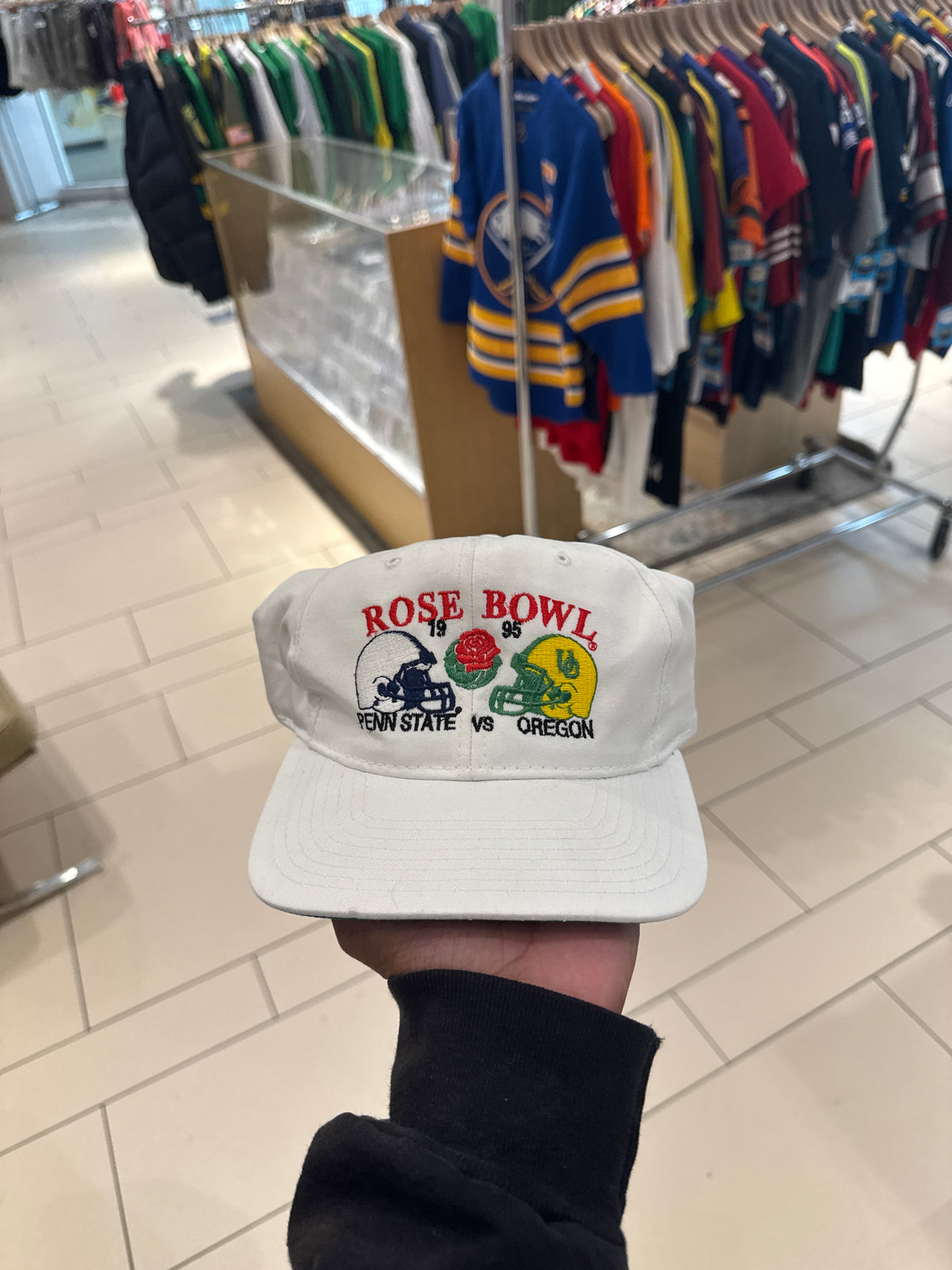 Oregon Vintage 95 RoseBowl SnapBack