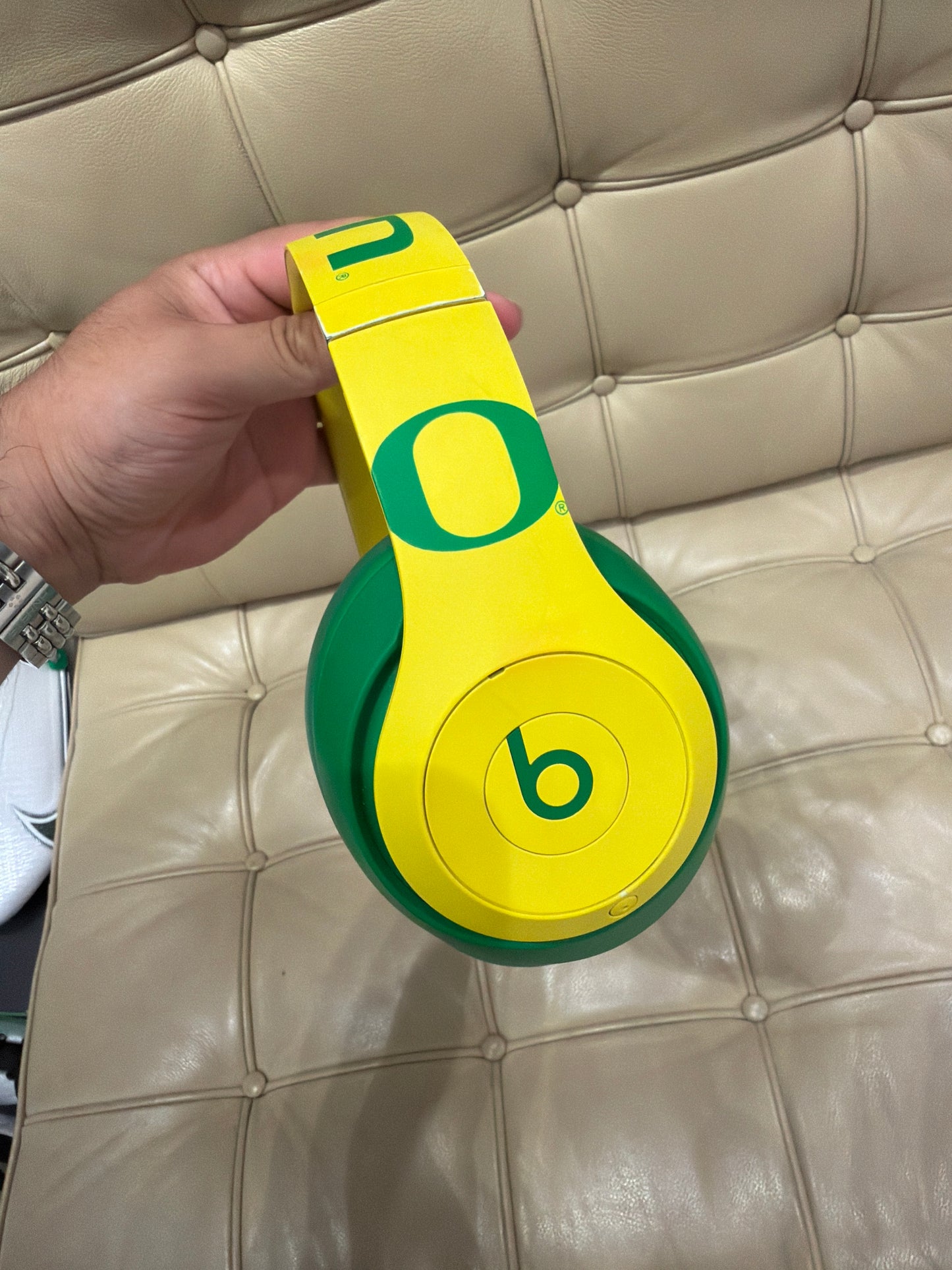 Oregon Team Exclusive Beats by Dre Headphones