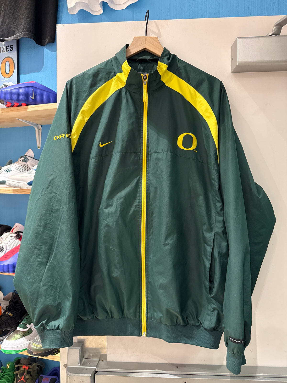 Nike Oregon Ducks Jacket (L)