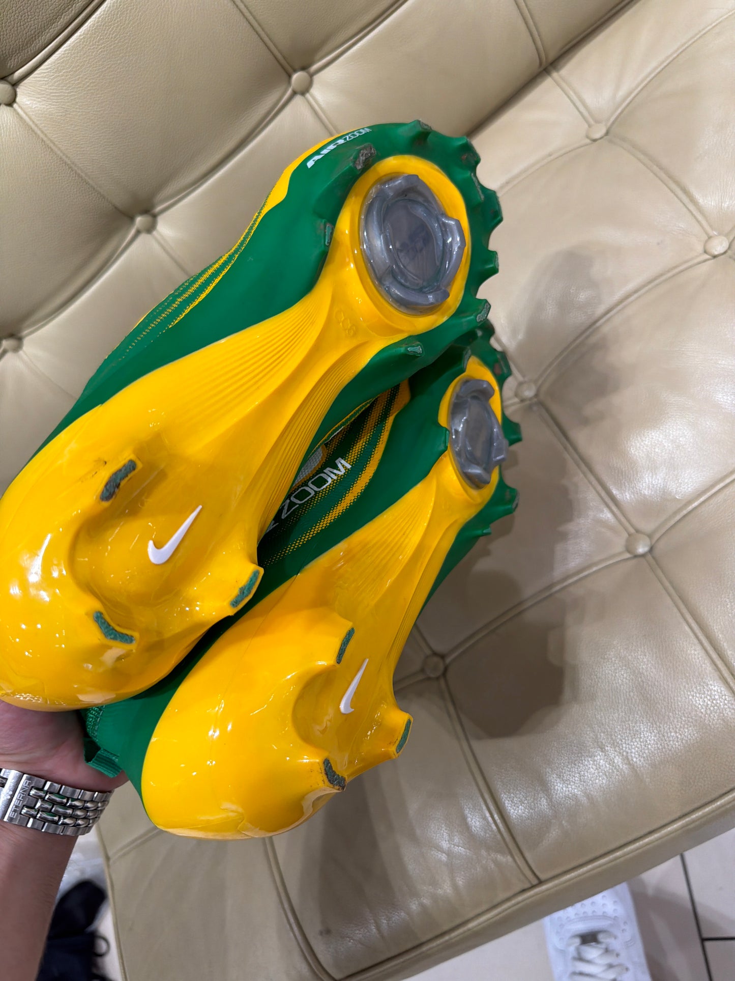 Oregon Team Issued Cleats (Missing laces Size 11.5)