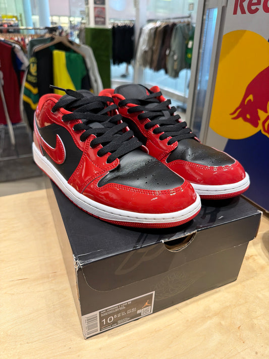 Jordan 1 Low Red (Size 10.5)