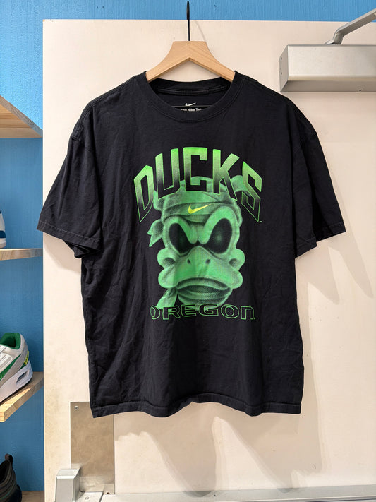 Oregon Nike Mummy Tee (Medium)
