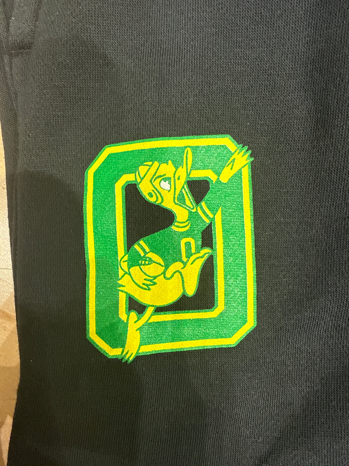 Rare Oregon Donald Duck Team Issued Sweatpants (XL)