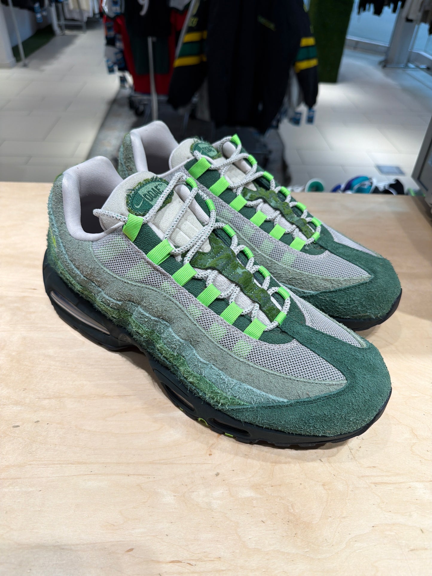 Oregon DOAF AirMax 95 Woods (Worn Once Size 14)