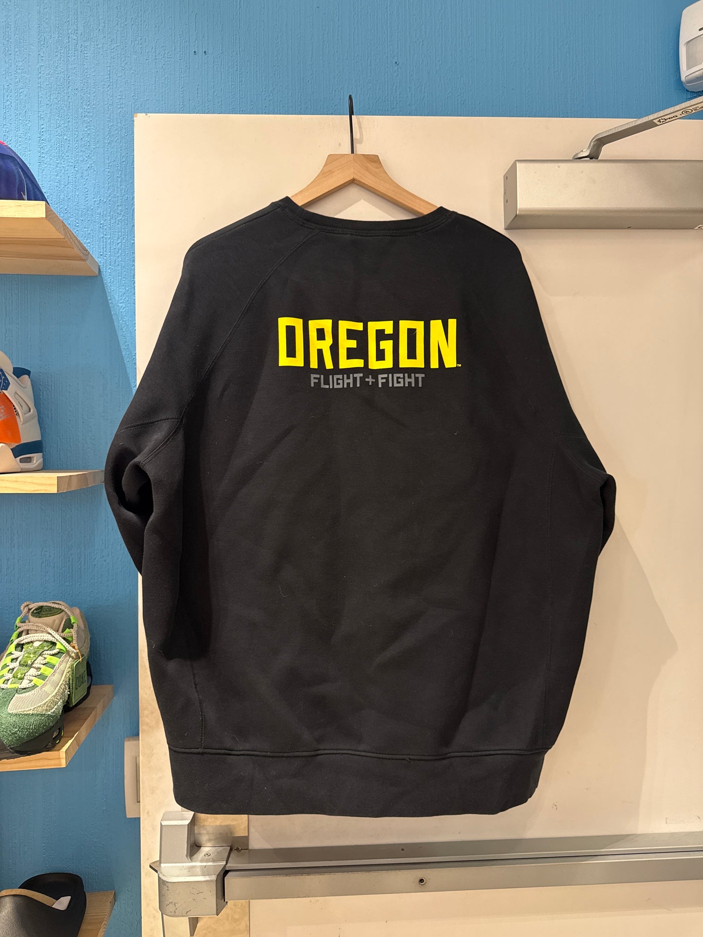 UO Flight + Fight Team Issued Crewneck (2XL)