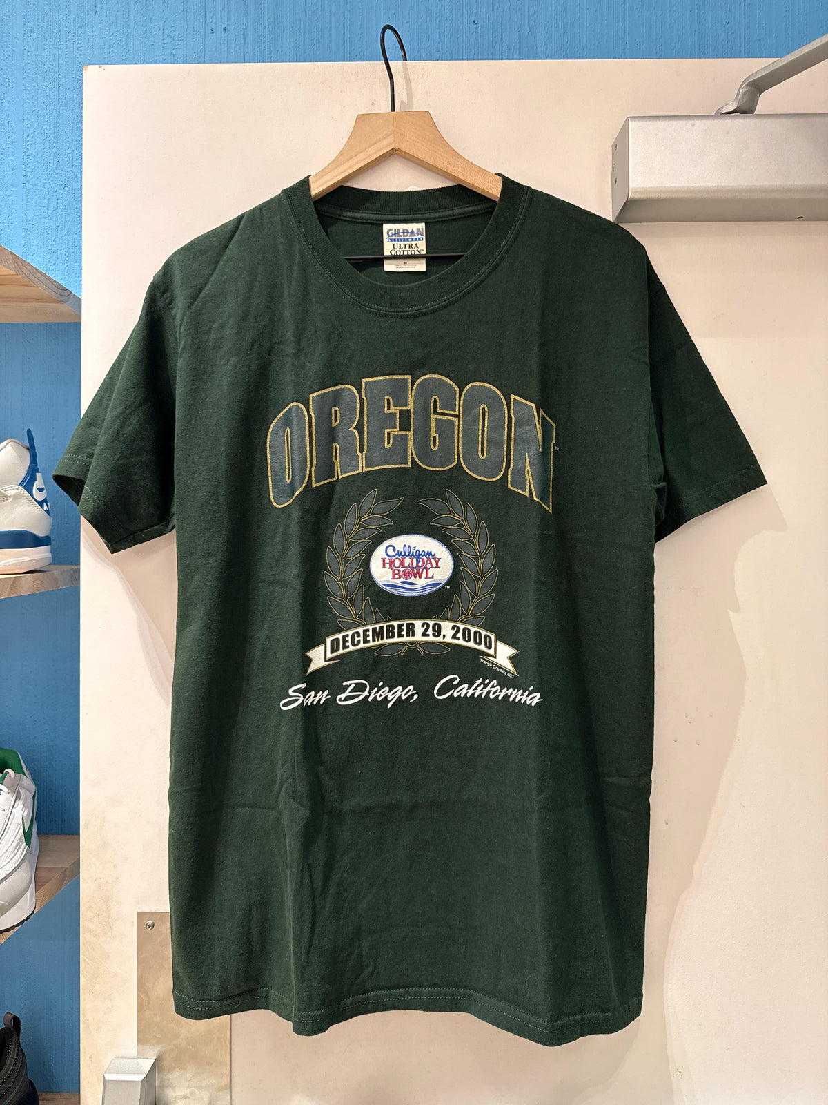 Oregon 2000 Holiday Bowl Tee (M)