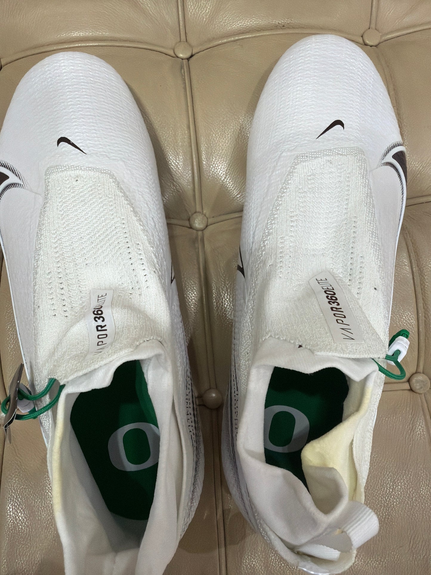 Oregon Nike Vapor Team Issued Cleats New (13.5 Wide Men’s ) New