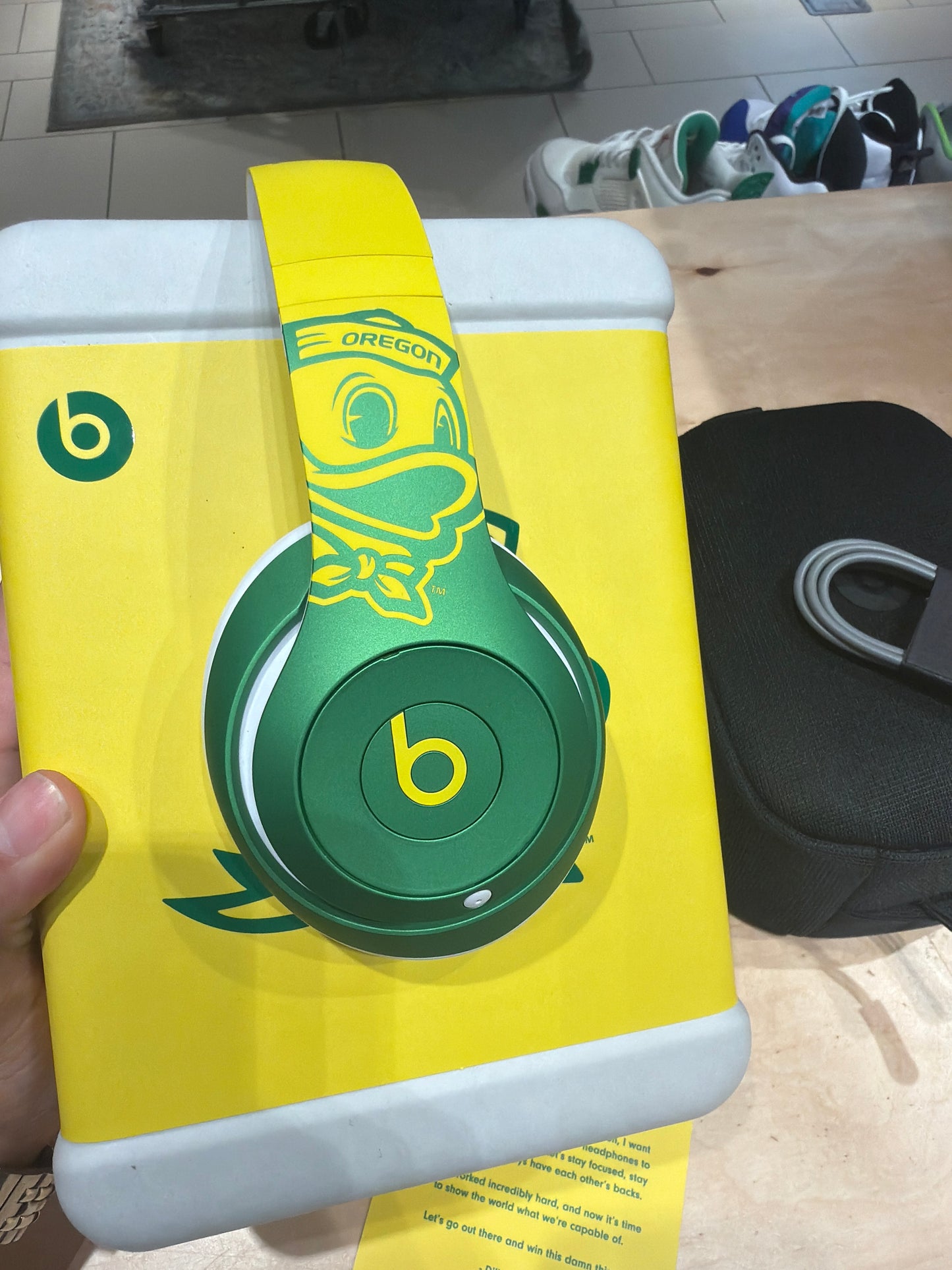Oregon Beats by Dre Headphones Team Issued Rare (Brand New)