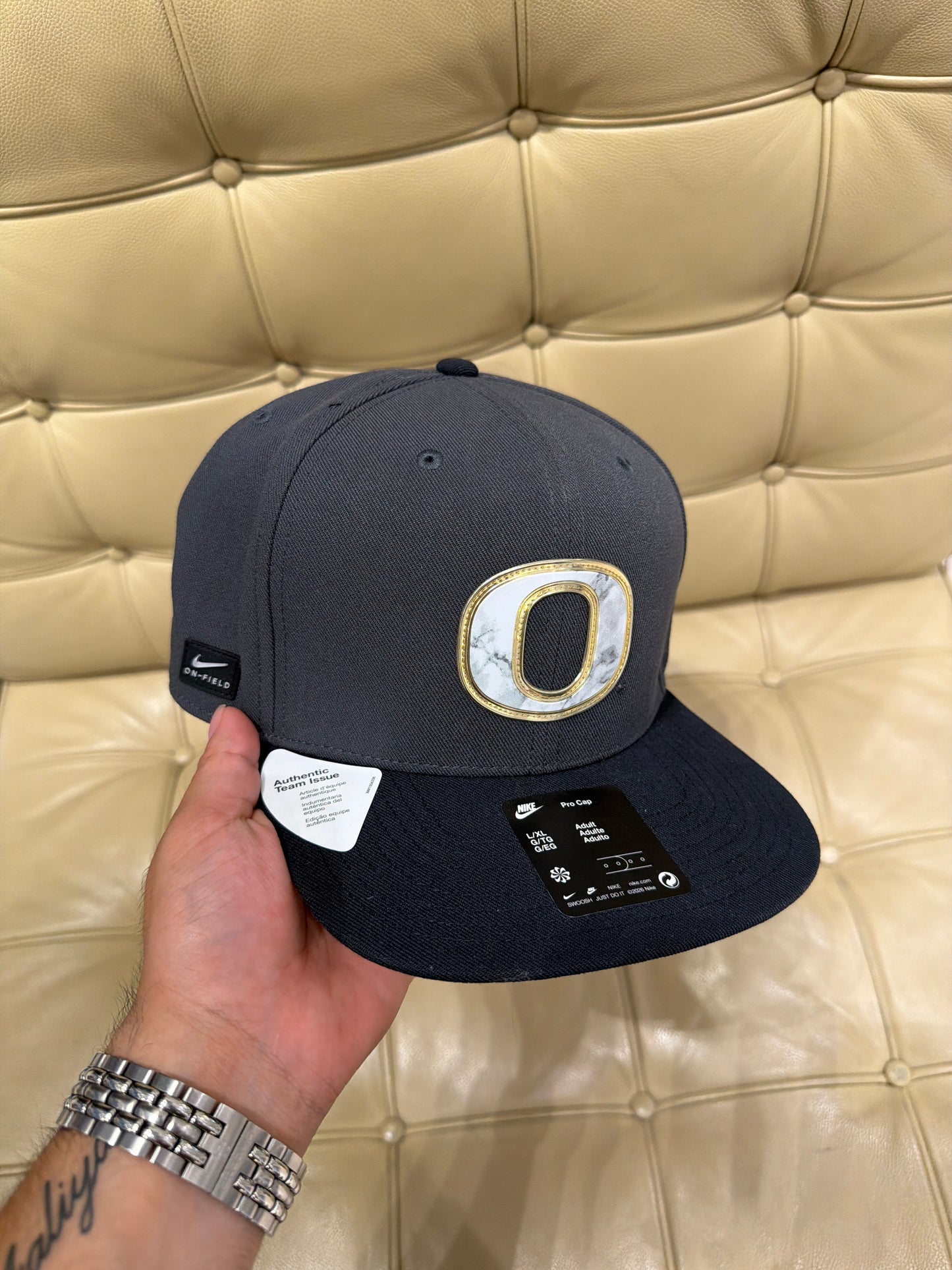 Oregon Team Issued Shoe Duck Snapback New