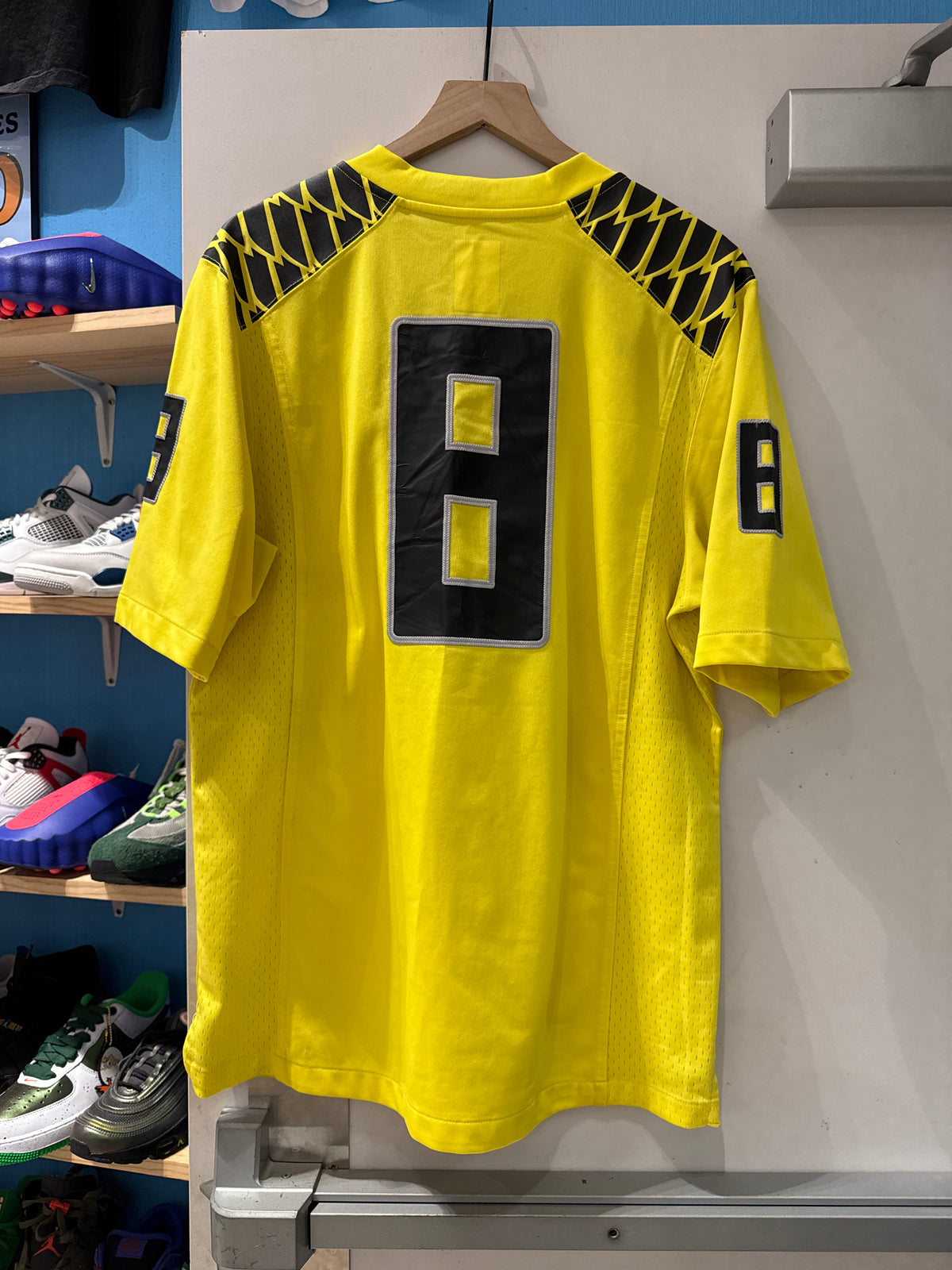 Nike Oregon Ducks Jersey #8 (M)