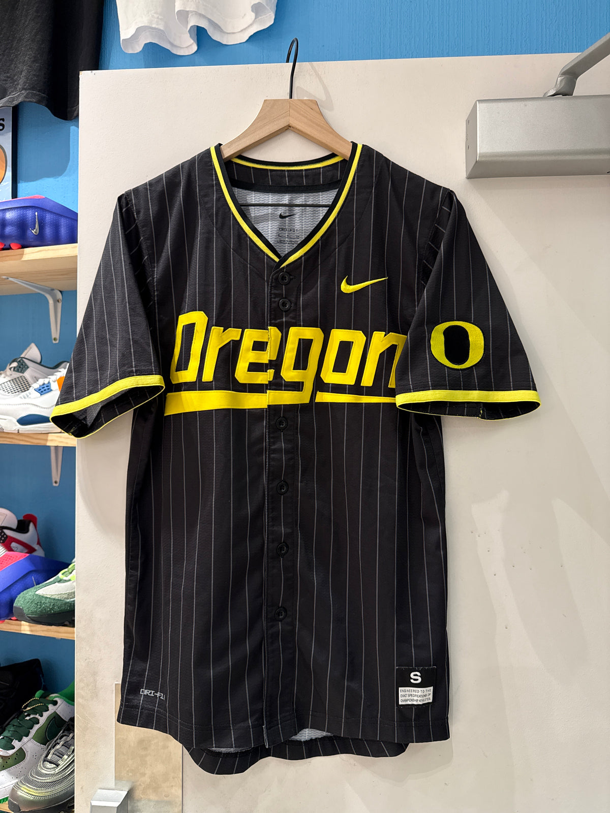 Nike Oregon Ducks Jersey (S)