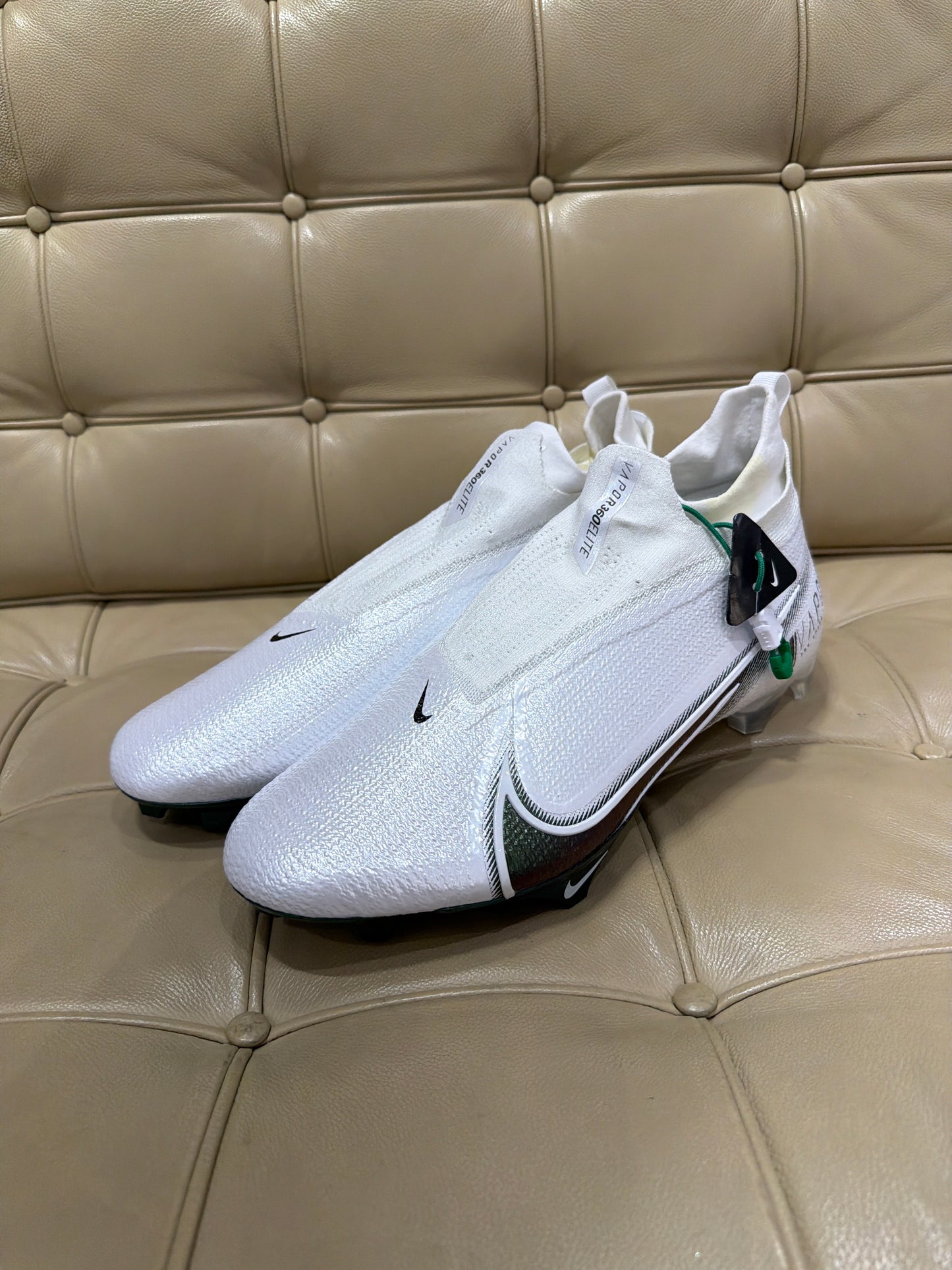 Oregon Nike Vapor Team Issued Cleats New (13.5 Wide Men’s ) New