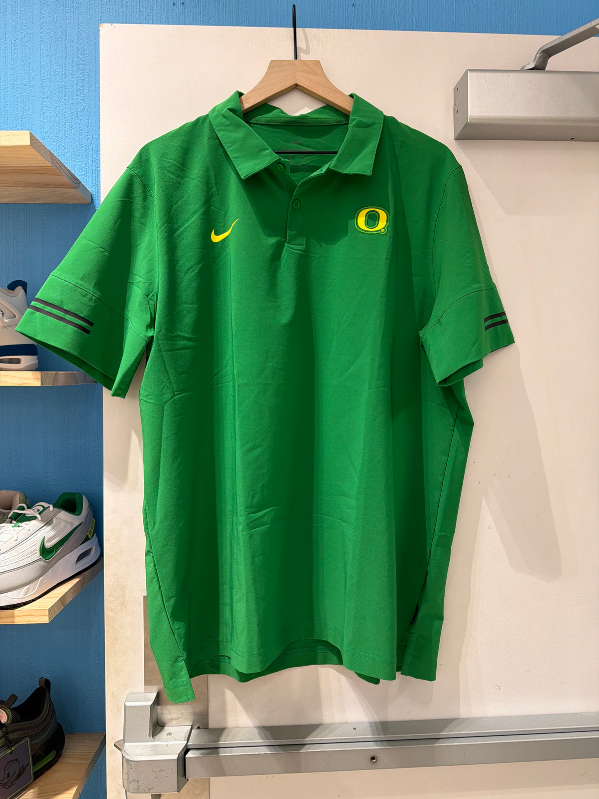 Oregon Team Issued On Field Polo (XL) Like new