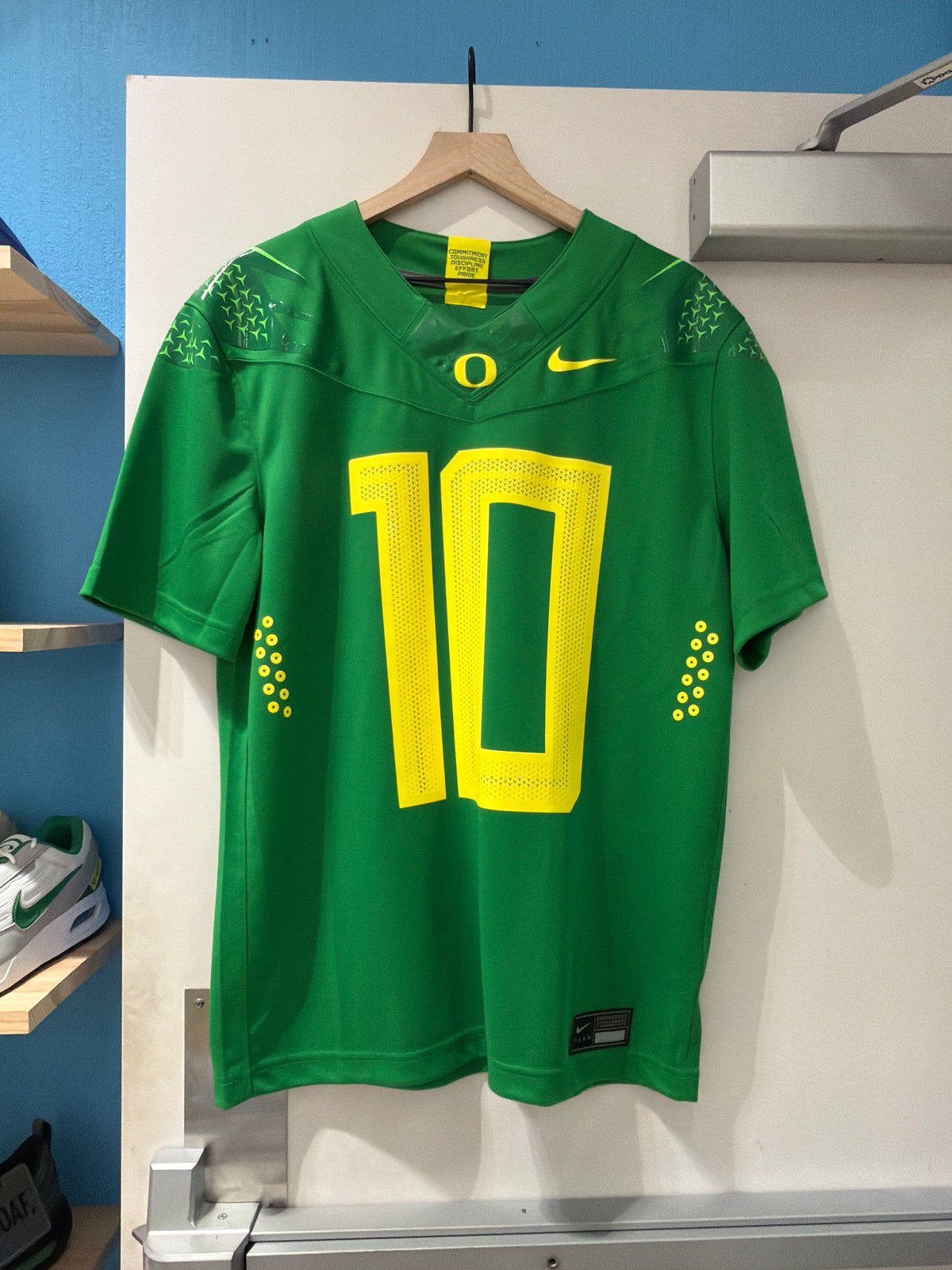 Oregon Herbert Jersey #10 (Medium)