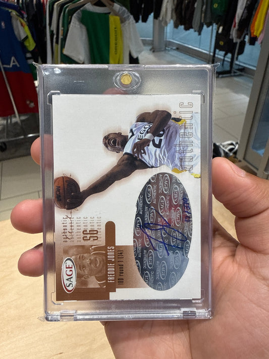 Freddie Jones Auto 17/370