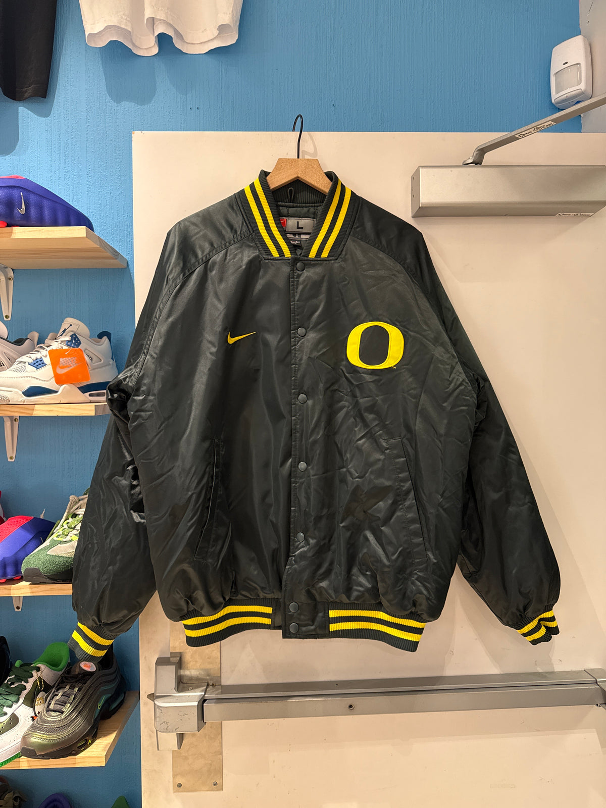 Nike Oregon Ducks Jacket (L)