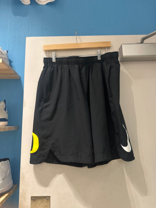 Oregon Team Issued Shorts(L)