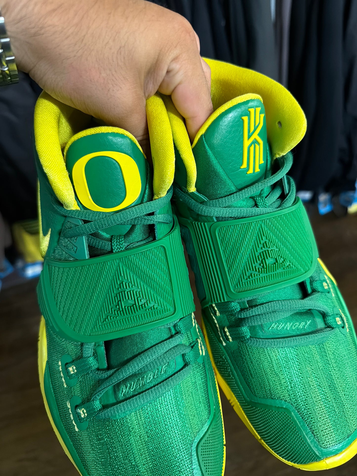 Oregon Kyrie PE Promo Sample (8 men’s)