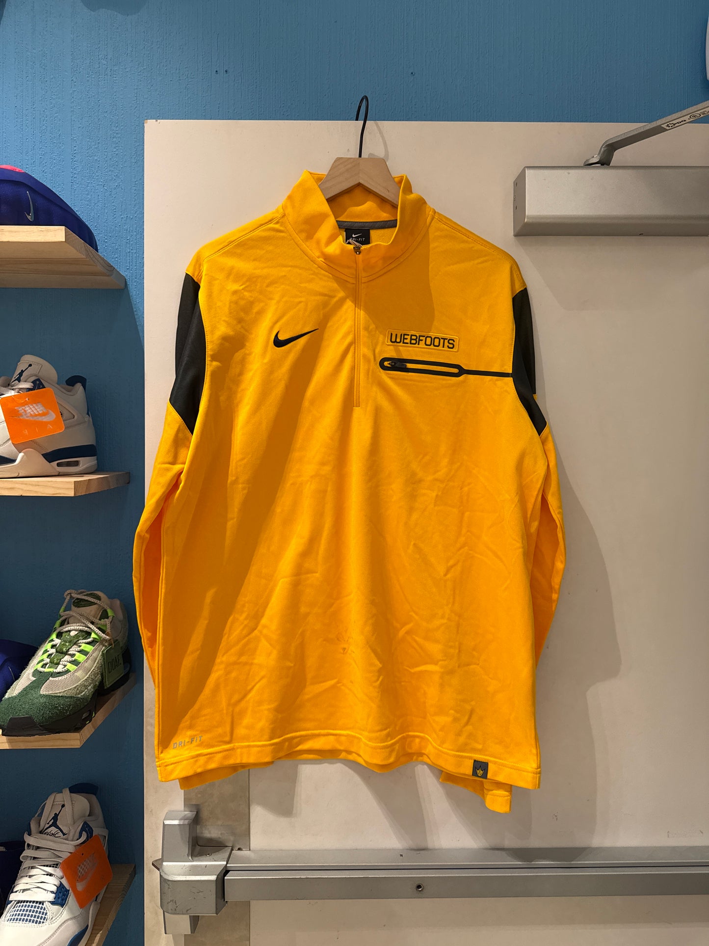 Nike Oregon Ducks Webfoots Q-Zip (L)