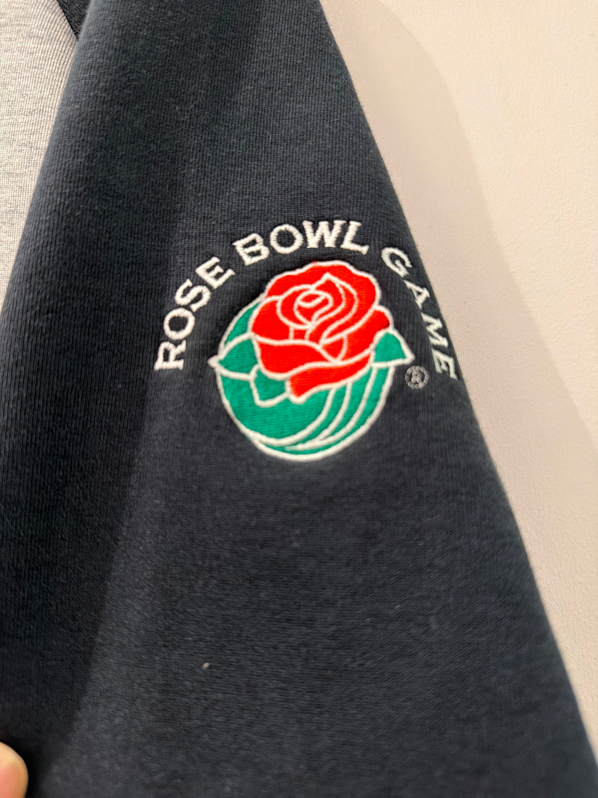 Rare Oregon Team Issued Rosebowl Nike Tech (XL)