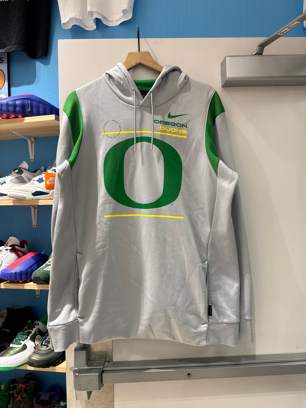 Nike Oregon Ducks Hoodie (L)