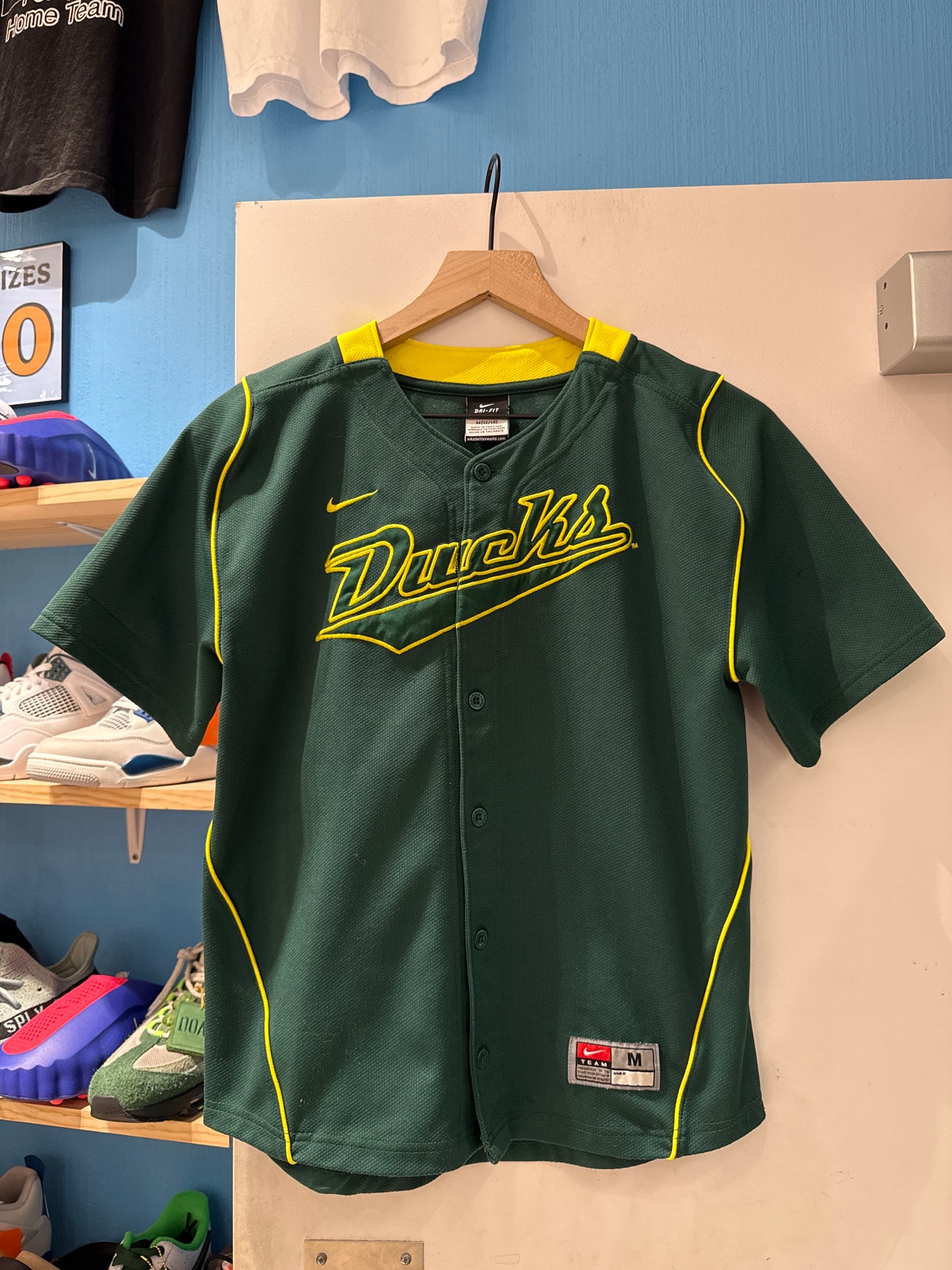 Oregon Ducks Jersey (Youth M)