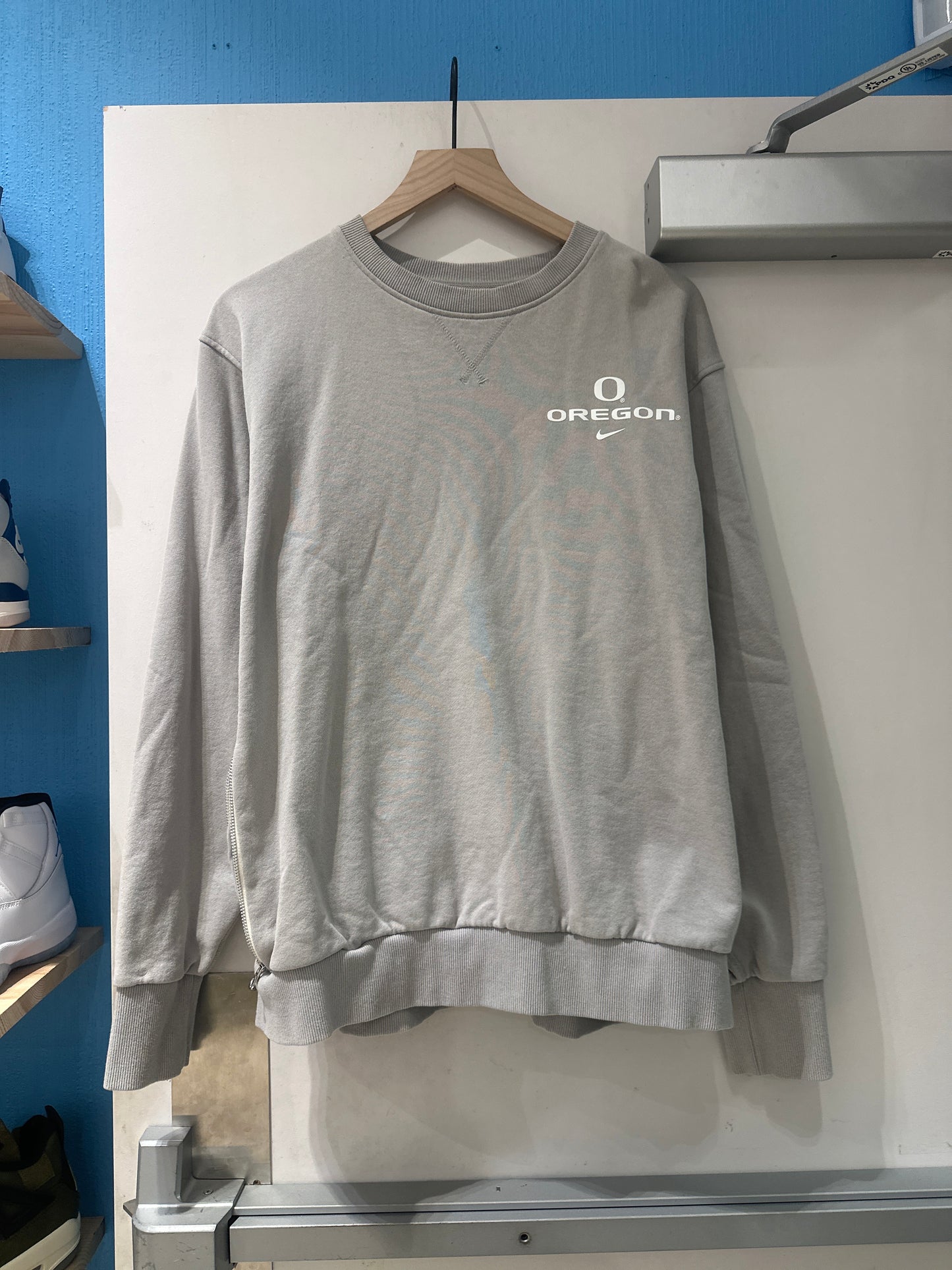 Oregon Team Issued Crewneck(L)