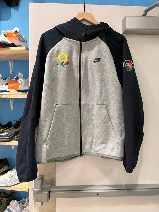 Oregon Rosebowl Nike Tech Jacket Super Rare (XL)