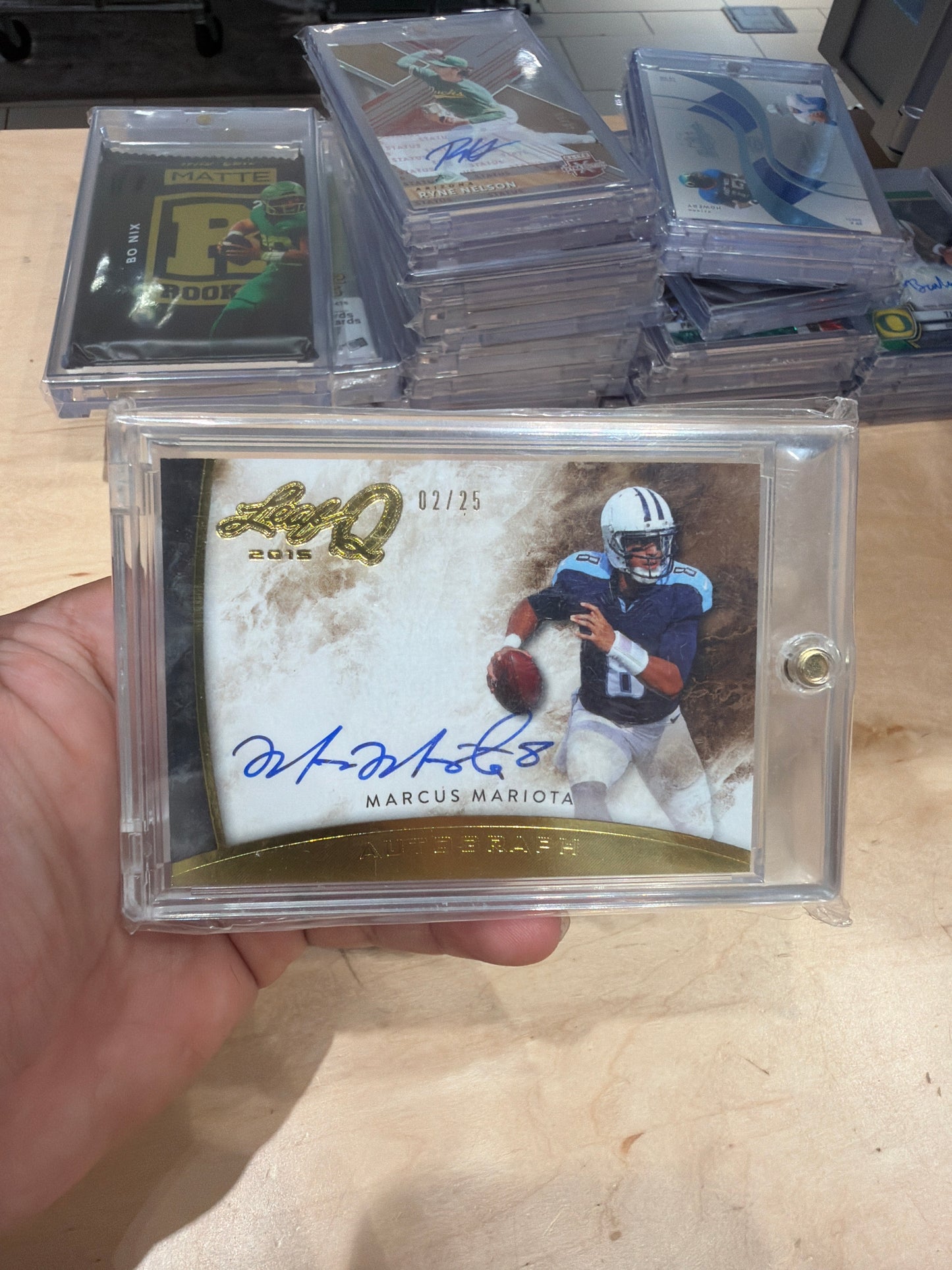 Marcus Mariota Auto 02/25