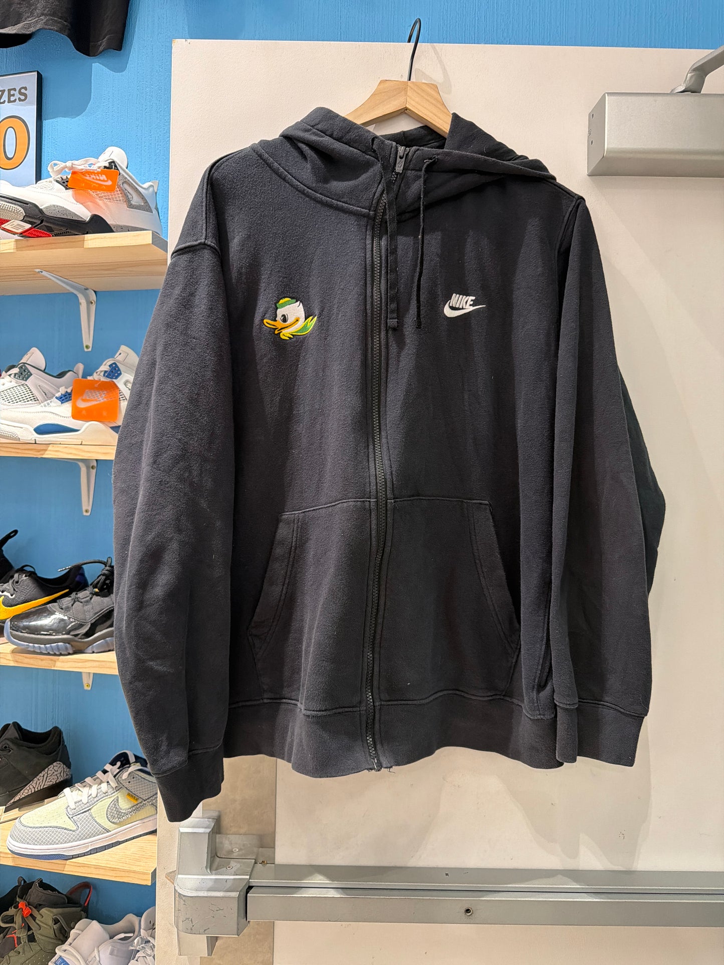 Oregon Team Issued Puddles Hoodie (XL)