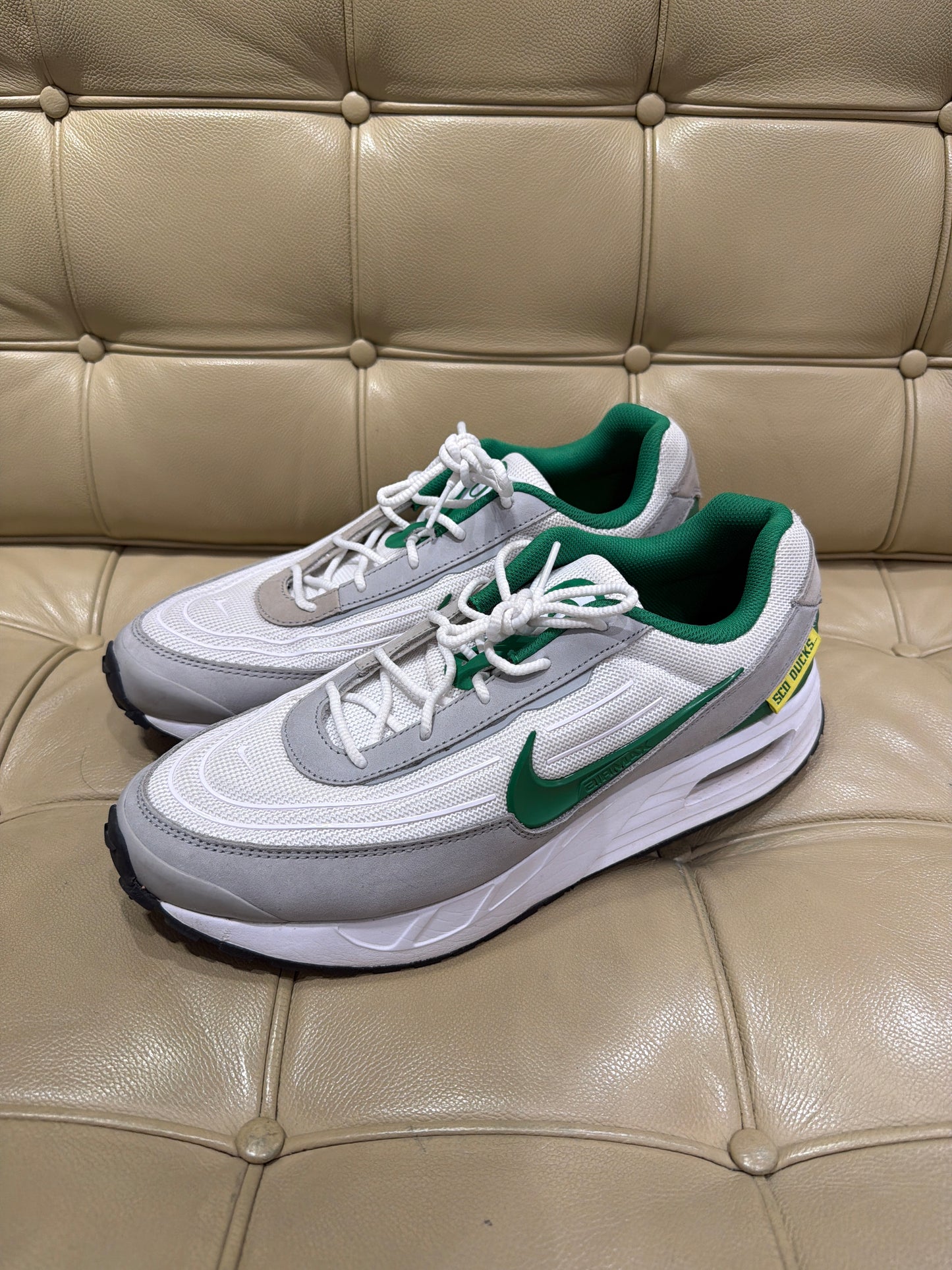 Oregon Trainers (Size 11)