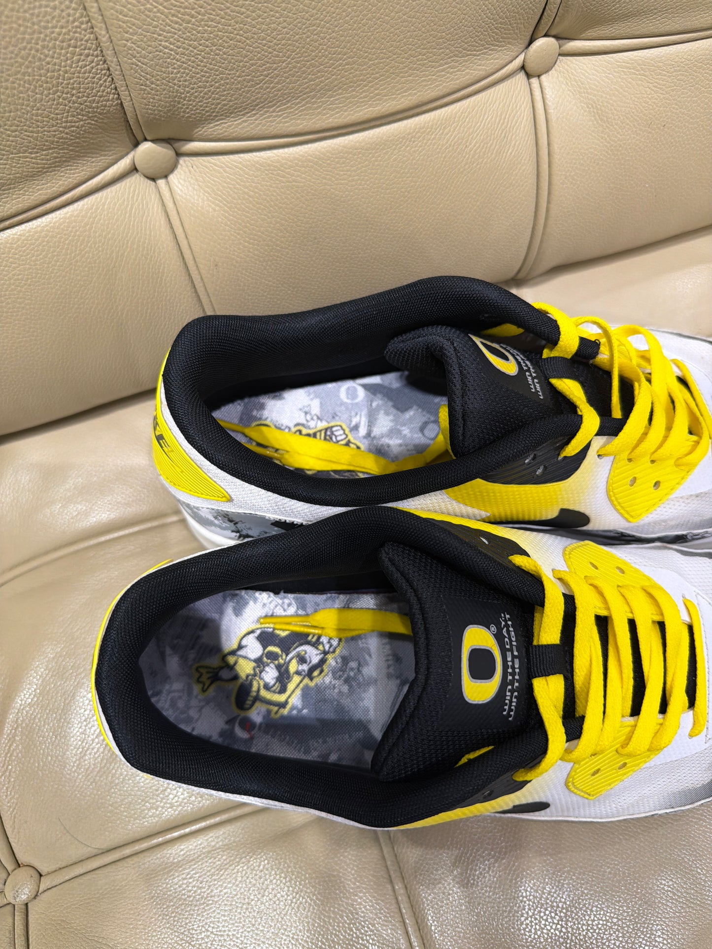 Oregon Air Max 1 Doernbecher (Size 11)
