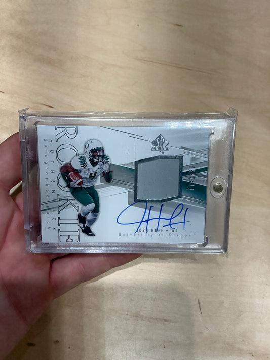 Josh Huff Rookie Patch Auto 174/550