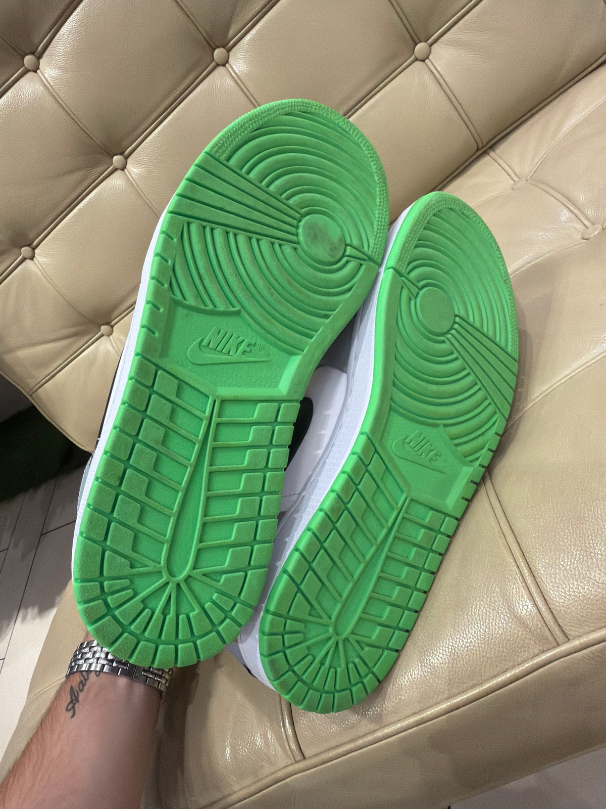 Rare Oregon Jordan 1 Mid Promo Sample Team Issued (11.5)