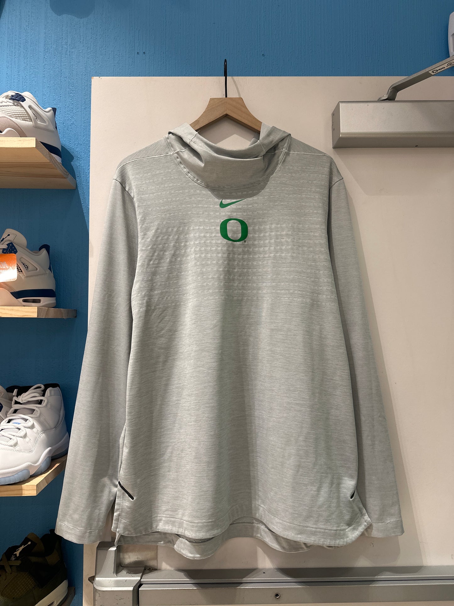 Oregon Team Issued Long Sleeve(L)