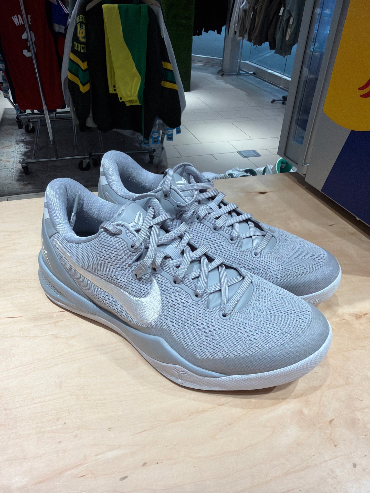 Kobe (Size 9)