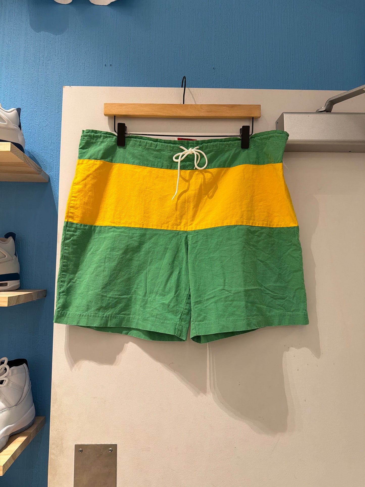 Vintage Oregon Swim Shorts (Large)