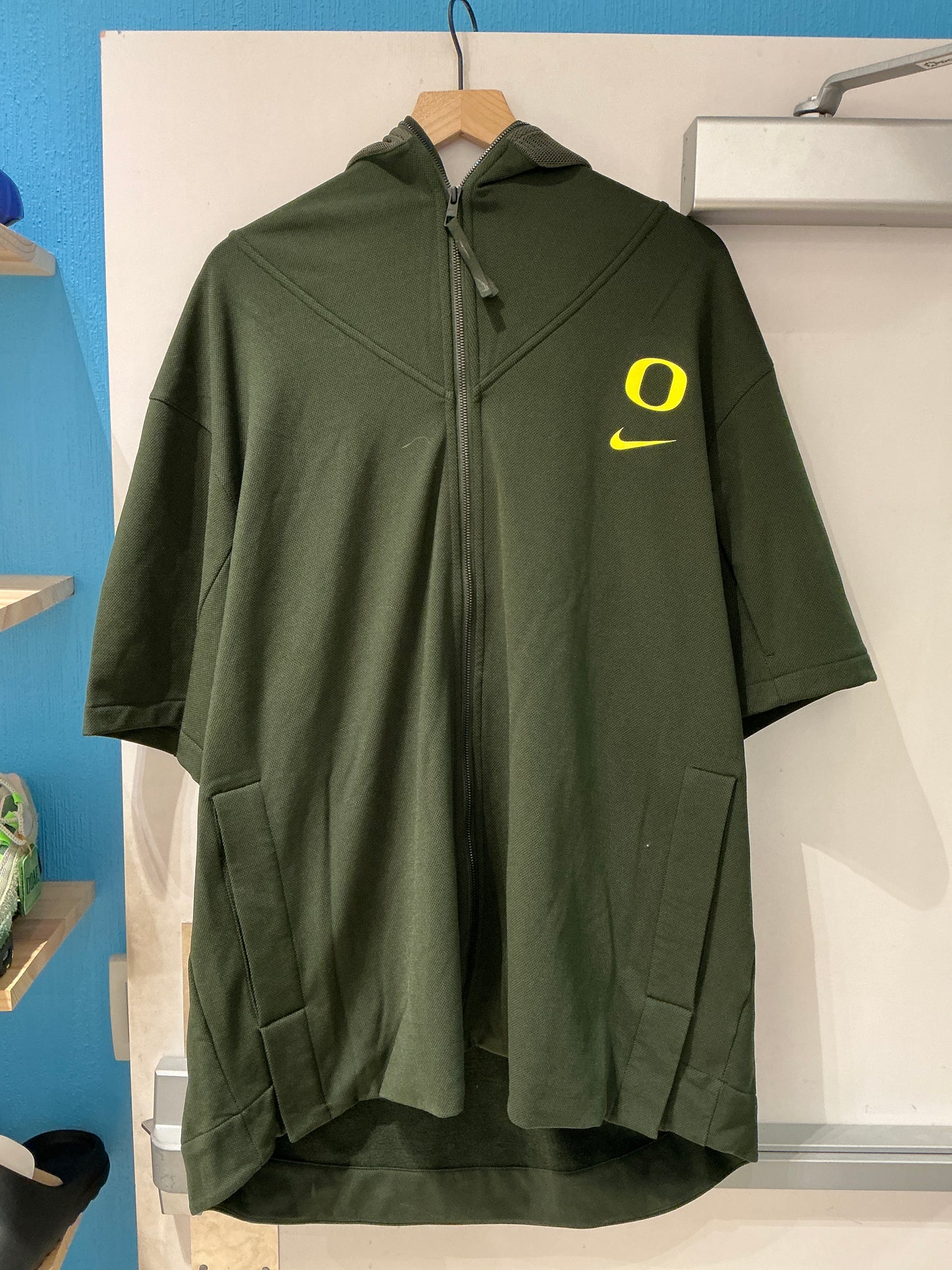 Oregon Team Issued Short Sleeve Swestshirt (3XL)