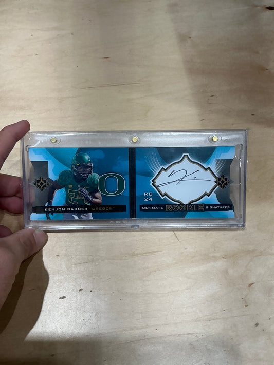Kenjon Barner Auto 7/10